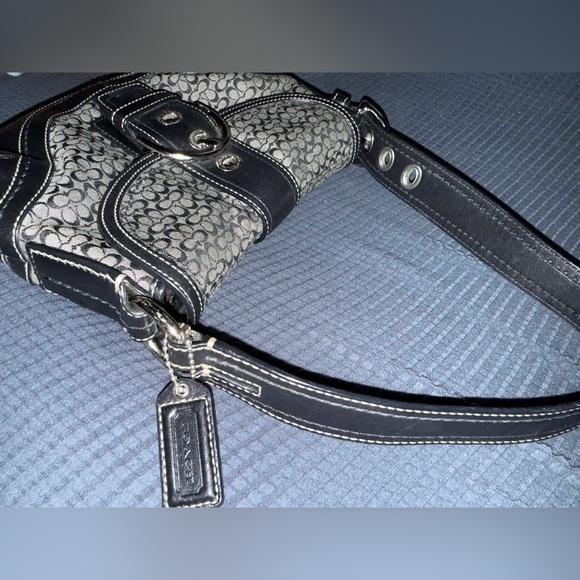 Authentic coach soho bag 10”x 6.5” - Picture 4 of 5